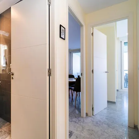 Luxury With Stunning Seaview In *