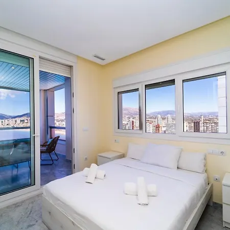 Luxury With Stunning Seaview In Apartment Benidorm