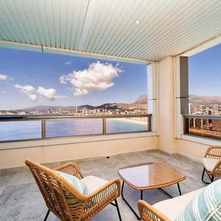 Apartment Luxury With Stunning Seaview In *